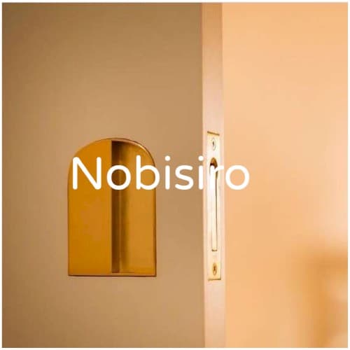 Nobisiro by 青山ミチル